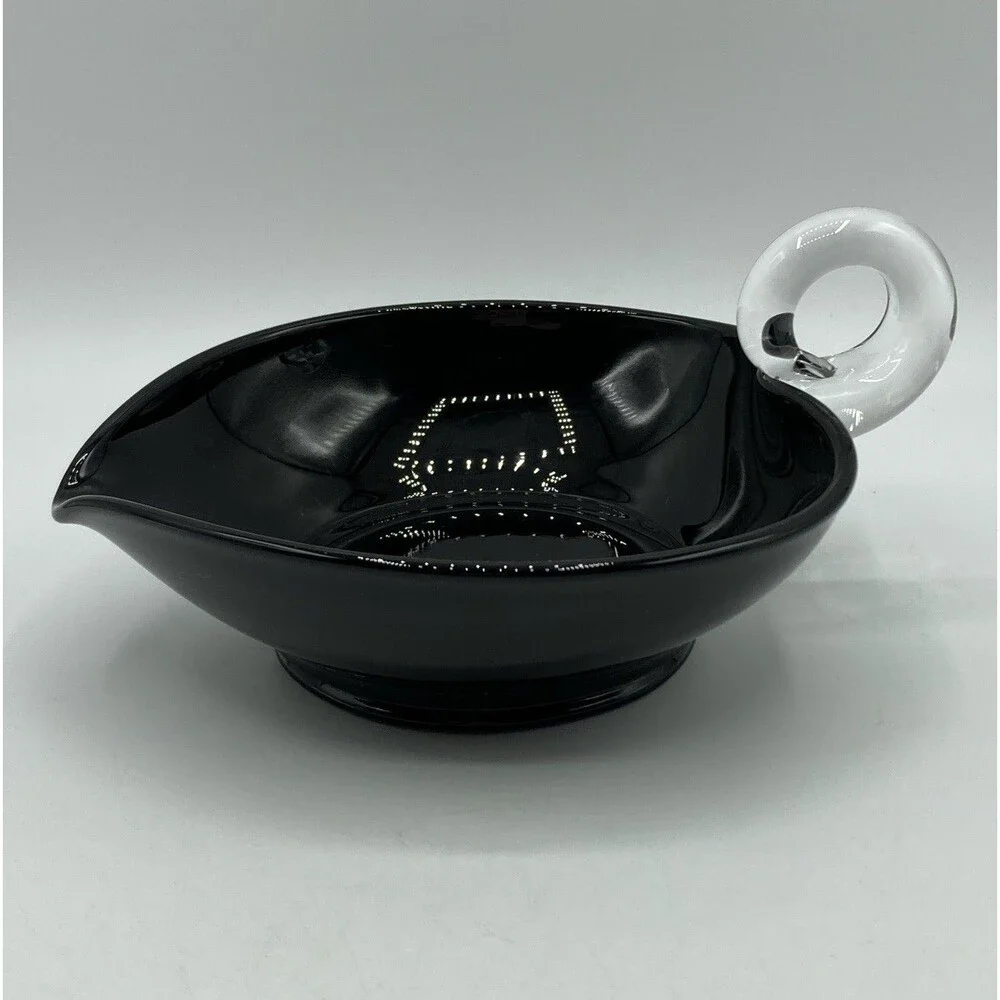 Vtg Black Glass Heart Candy Trinket Nappy Dish Applied Clear Loop Handle 6.25”